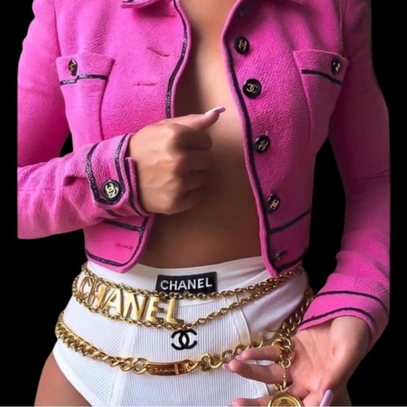 CHANEL Vintage 2004 Yellow Caviar Coco Button Snap Leather Long Wallet NWOT - Picture 3 of 13